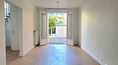 House 6 rooms of 135 m² in Versailles (78000)