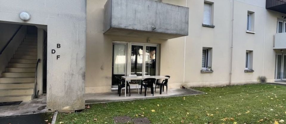Apartment 2 rooms of 42 m² in Brie-Comte-Robert (77170)