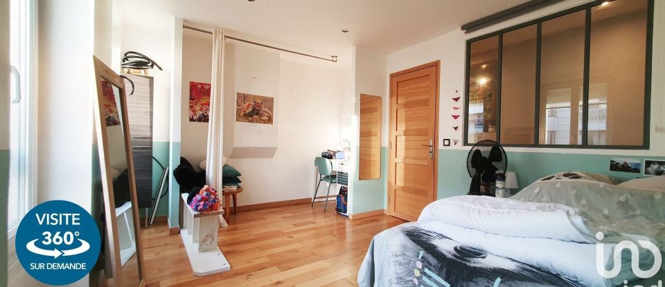 Appartement 3 pièces de 84 m² à Le Raincy (93340)