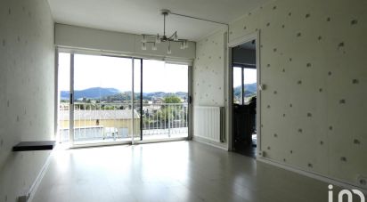 Appartement 4 pièces de 80 m² à Langeac (43300)