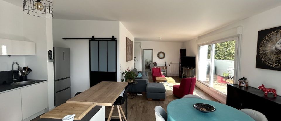 Apartment 4 rooms of 86 m² in Rezé (44400)