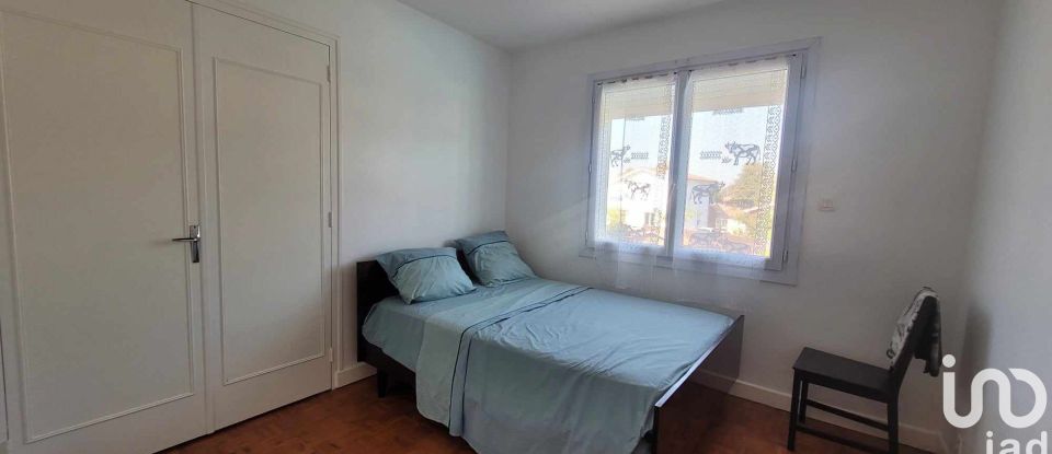 House 6 rooms of 130 m² in Mont-de-Marsan (40000)