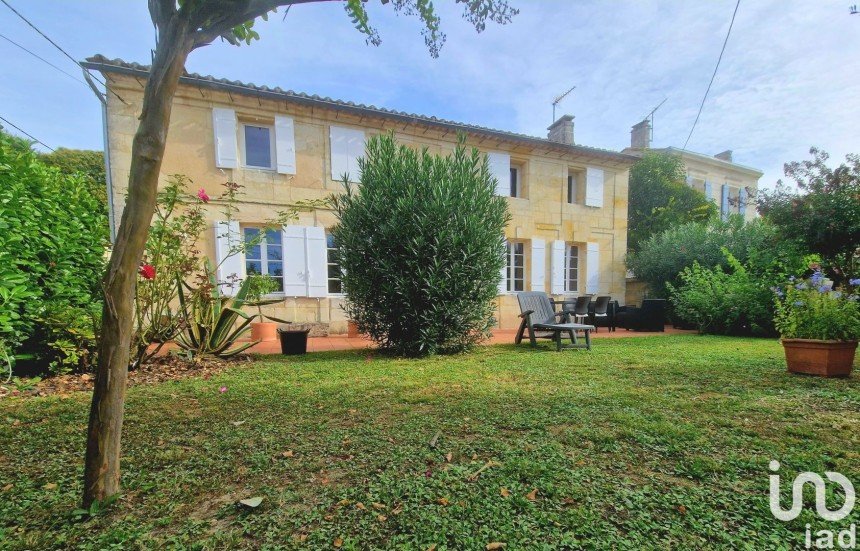 House 5 rooms of 151 m² in Libourne (33500)