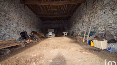 Barn conversion 2 rooms of 100 m² in Sauviat-sur-Vige (87400)