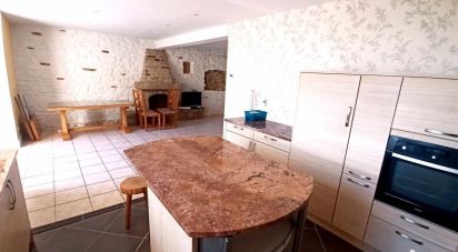 House 7 rooms of 145 m² in Plouguerneau (29880)