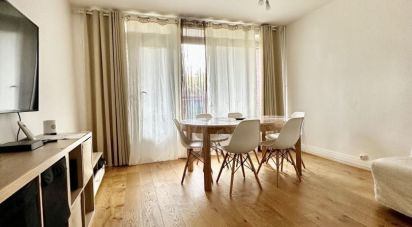 Apartment 3 rooms of 69 m² in Survilliers (95470)