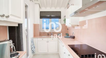 Apartment 6 rooms of 109 m² in Cogolin (83310)