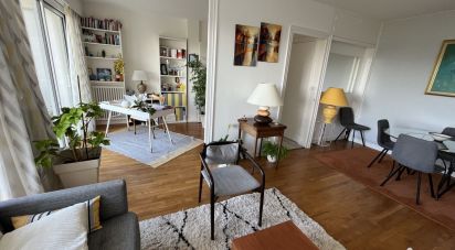 Apartment 4 rooms of 85 m² in La Rochelle (17000)