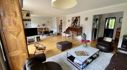 Apartment 4 rooms of 95 m² in Saint-Maur-des-Fossés (94100)