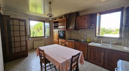 House 5 rooms of 133 m² in Aigre (16140)