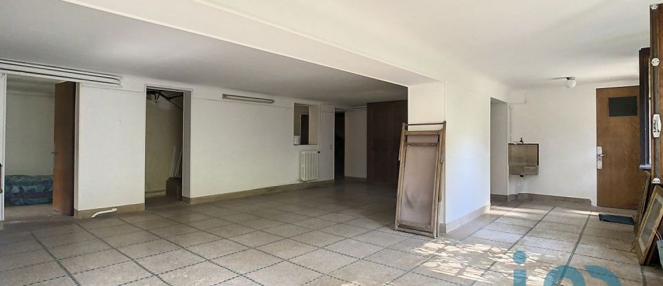 Maison 12 pièces de 262 m² à Alès (30100)