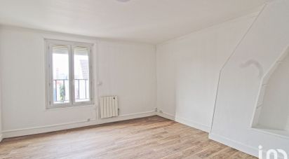 Apartment 2 rooms of 36 m² in Saint-Leu-la-Forêt (95320)