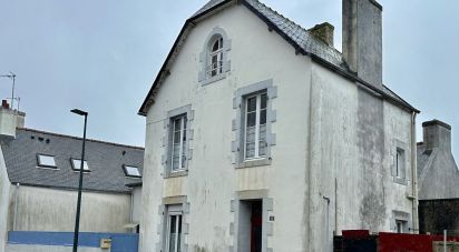 Maison 4 pièces de 92 m² à Guilvinec (29730)