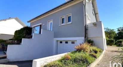 House 6 rooms of 155 m² in Champs-sur-Marne (77420)