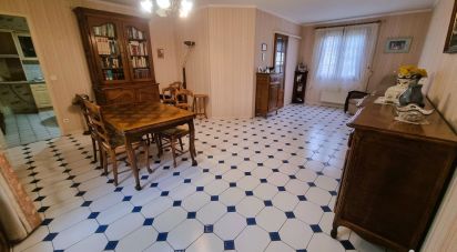 House 4 rooms of 102 m² in Maintenon (28130)