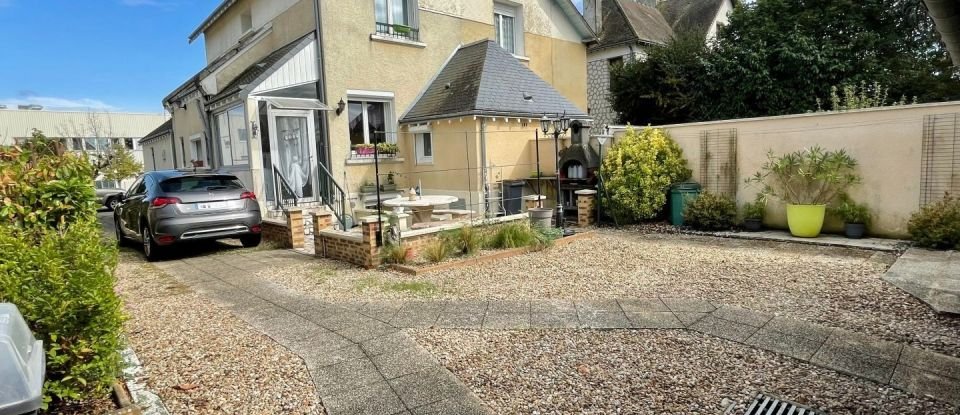 House 5 rooms of 124 m² in Cenon-sur-Vienne (86530)