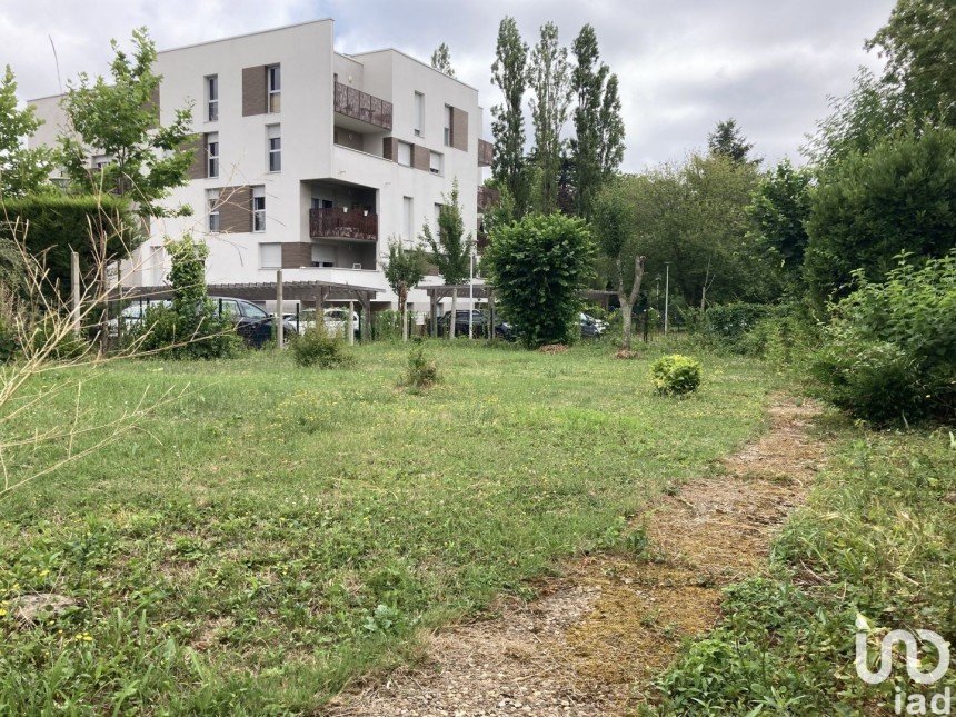 Land of 496 m² in Tours (37100)