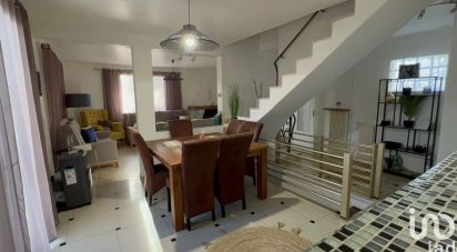 House 6 rooms of 159 m² in Nandy (77176)