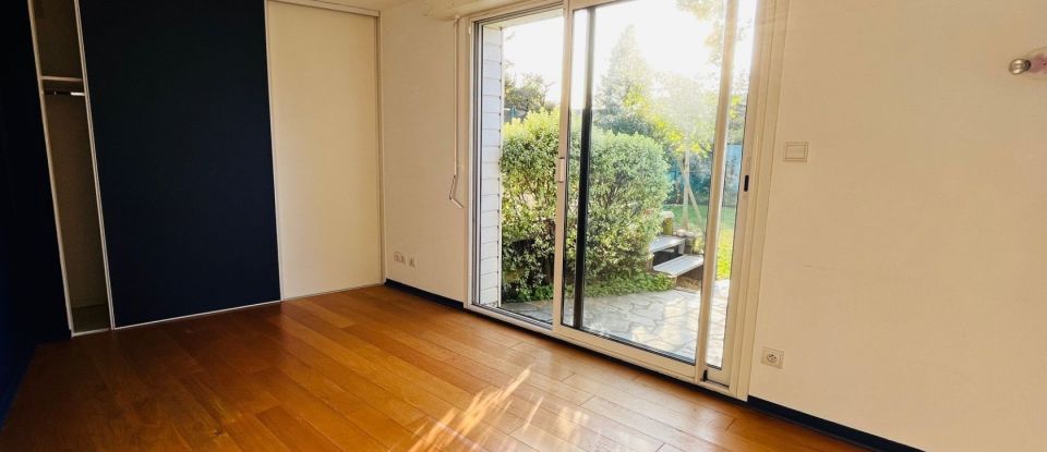 House 6 rooms of 160 m² in Rennes (35200)