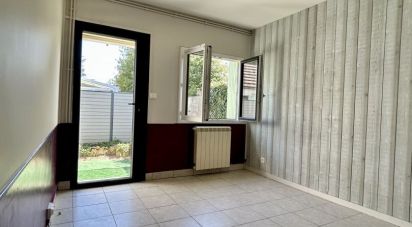 House 6 rooms of 104 m² in Saint-Sulpice-de-Pommeray (41000)