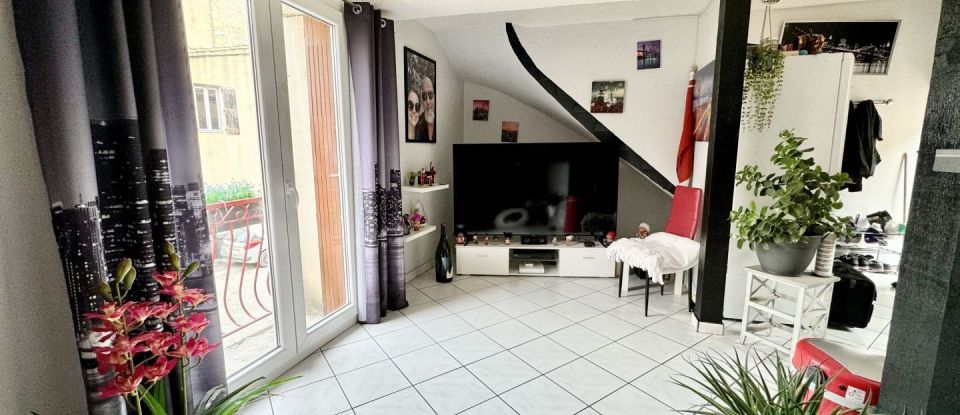 House 3 rooms of 58 m² in Marguerittes (30320)