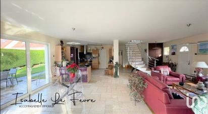 Maison 8 pièces de 195 m² à Le Coudray-Montceaux (91830)