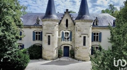 Castle 16 rooms of 670 m² in - (33340)