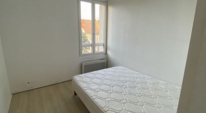 Appartement 3 pièces de 52 m² à Bordeaux (33000)