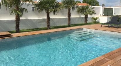 House 9 rooms of 208 m² in La Couarde-sur-Mer (17670)