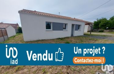 House 4 rooms of 85 m² in Mouchamps (85640)