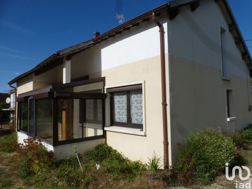 House 4 rooms of 90 m² in Sourdun (77171)