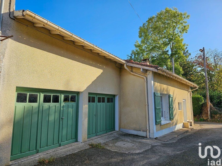 House 5 rooms of 85 m² in Rochechouart (87600)