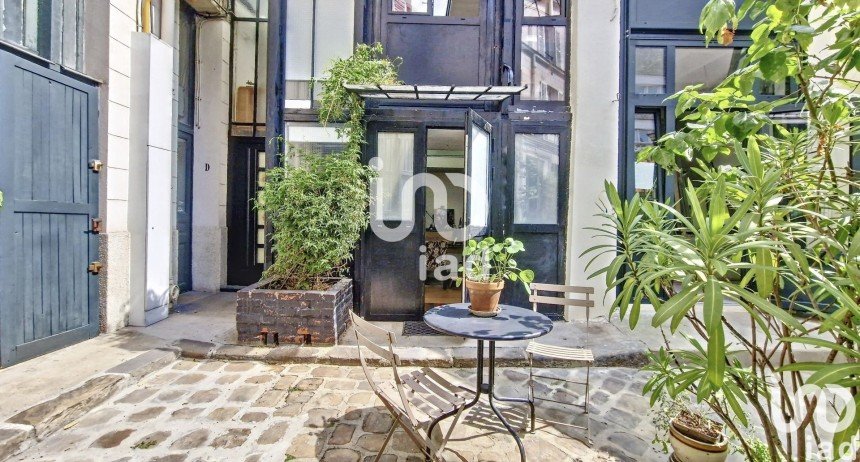 Appartement 3 pièces de 80 m² à Paris (75018)