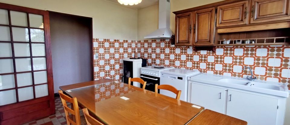 House 4 rooms of 87 m² in Cuzion (36190)