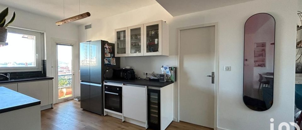 Appartement 3 pièces de 94 m² à Toulon (83000)