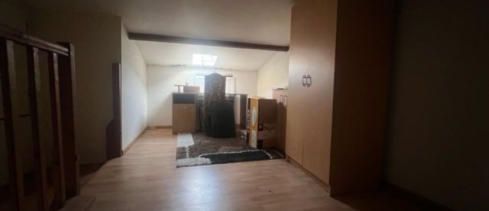 House 9 rooms of 199 m² in Boussais (79600)