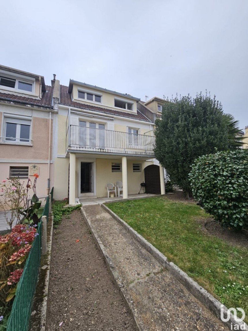 House 4 rooms of 76 m² in Le Havre (76600)