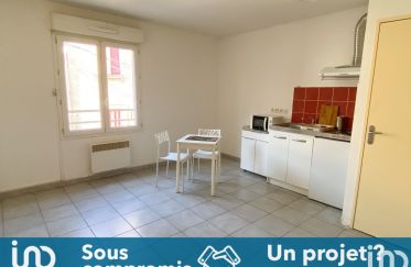 Apartment 1 room of 21 m² in Toulon (83100)