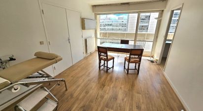 Apartment 3 rooms of 68 m² in Paris (75013)