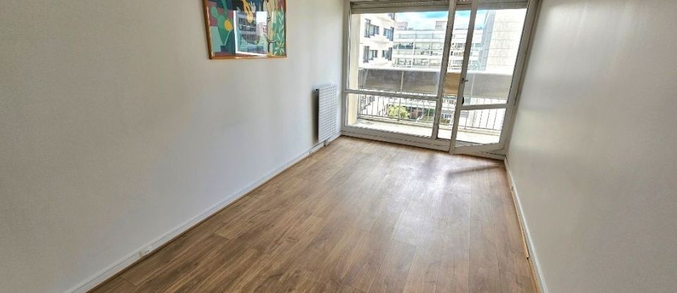 Appartement 3 pièces de 68 m² à Paris (75013)