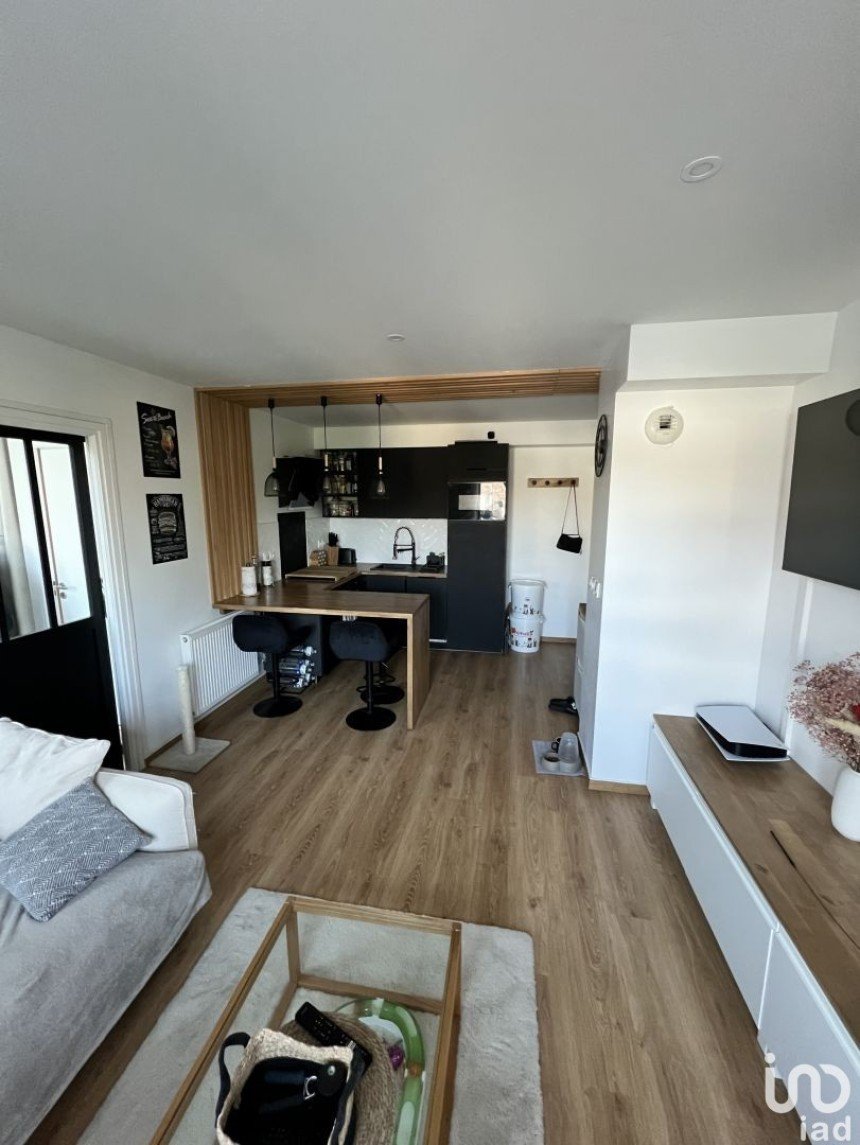 Appartement 2 pièces de 36 m² à Eaubonne (95600)