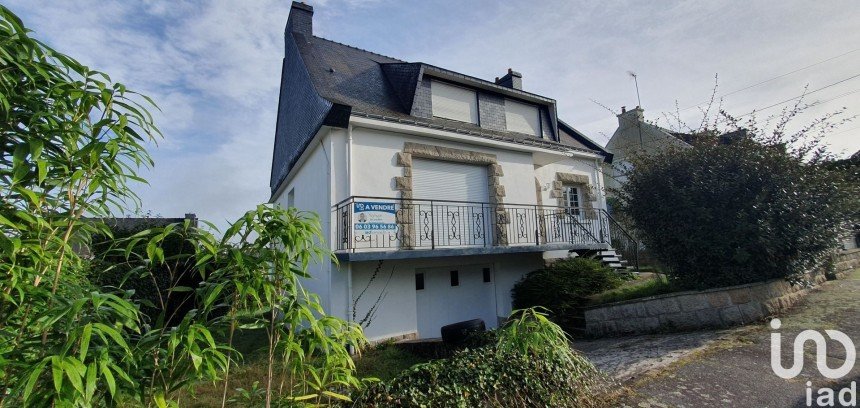 House 7 rooms of 156 m² in Quimperlé (29300)