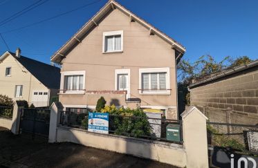 House 4 rooms of 80 m² in Vendôme (41100)