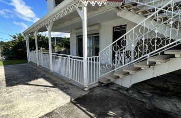 House 4 rooms of 110 m² in Basse-Terre (97100)