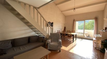 Appartement 4 pièces de 82 m² à Le Beausset (83330)