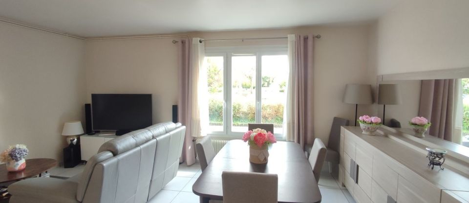 Apartment 4 rooms of 96 m² in Saint-Jean-de-Braye (45800)