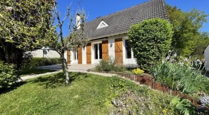 House 7 rooms of 123 m² in Champs-sur-Yonne (89290)