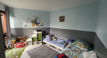 Appartement 4 pièces de 84 m² à Ris-Orangis (91130)