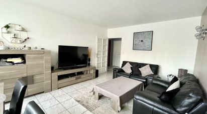 Apartment 4 rooms of 84 m² in Ris-Orangis (91130)