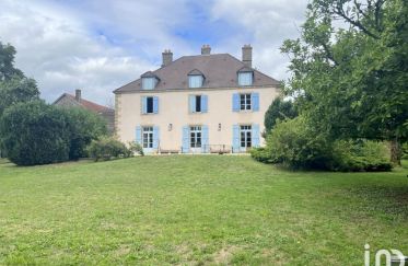 House 6 rooms of 250 m² in Haute-Amance (52600)
